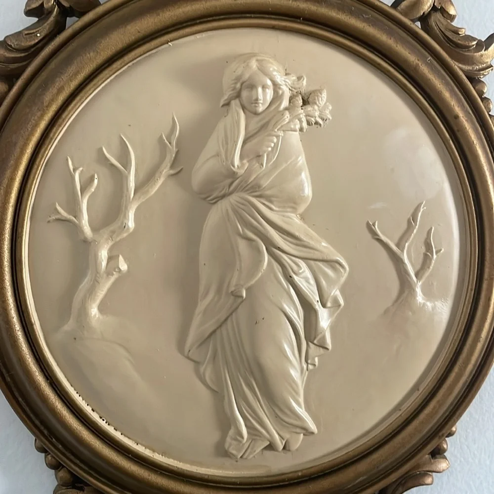 Pair Vintage Cameo Wall Plaques Baroque Female/Goddess Images USA - Picture 5 of 10